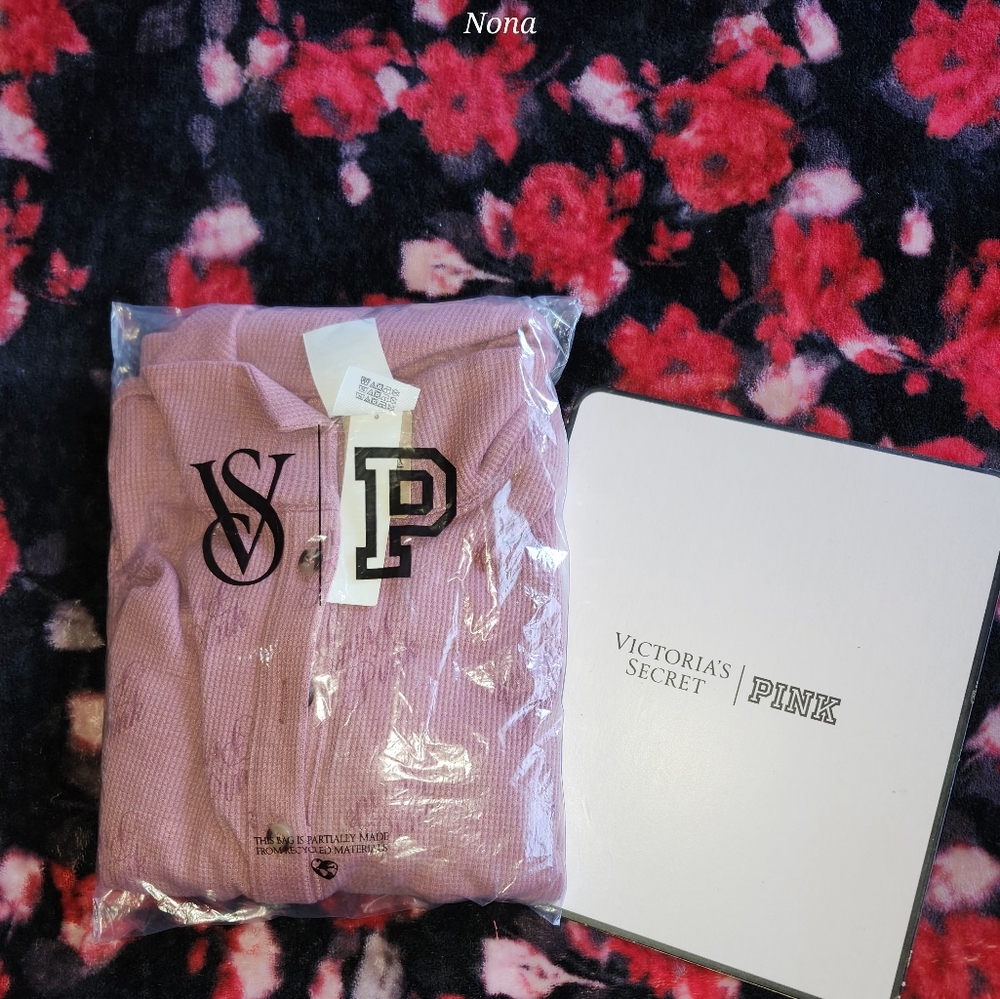 PINK VS Thermal Popover size Large NWT
